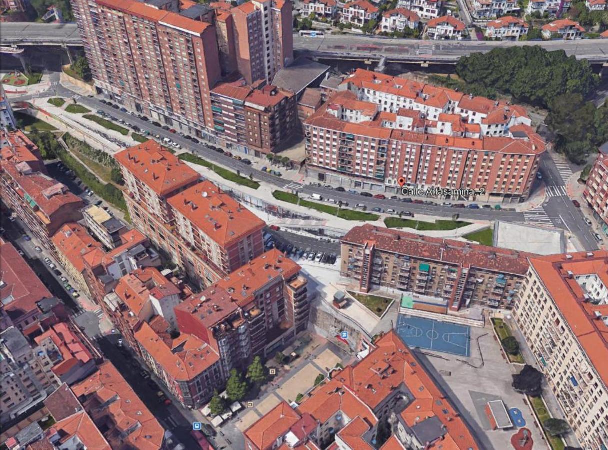 Apartament Calida Vivienda Turistica Centrica Junto Al Funicular Y Metro Bilbao Zewnętrze zdjęcie